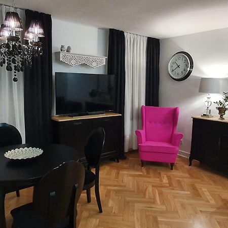 Apartament Twarda Lejlighed Warszawa Eksteriør billede